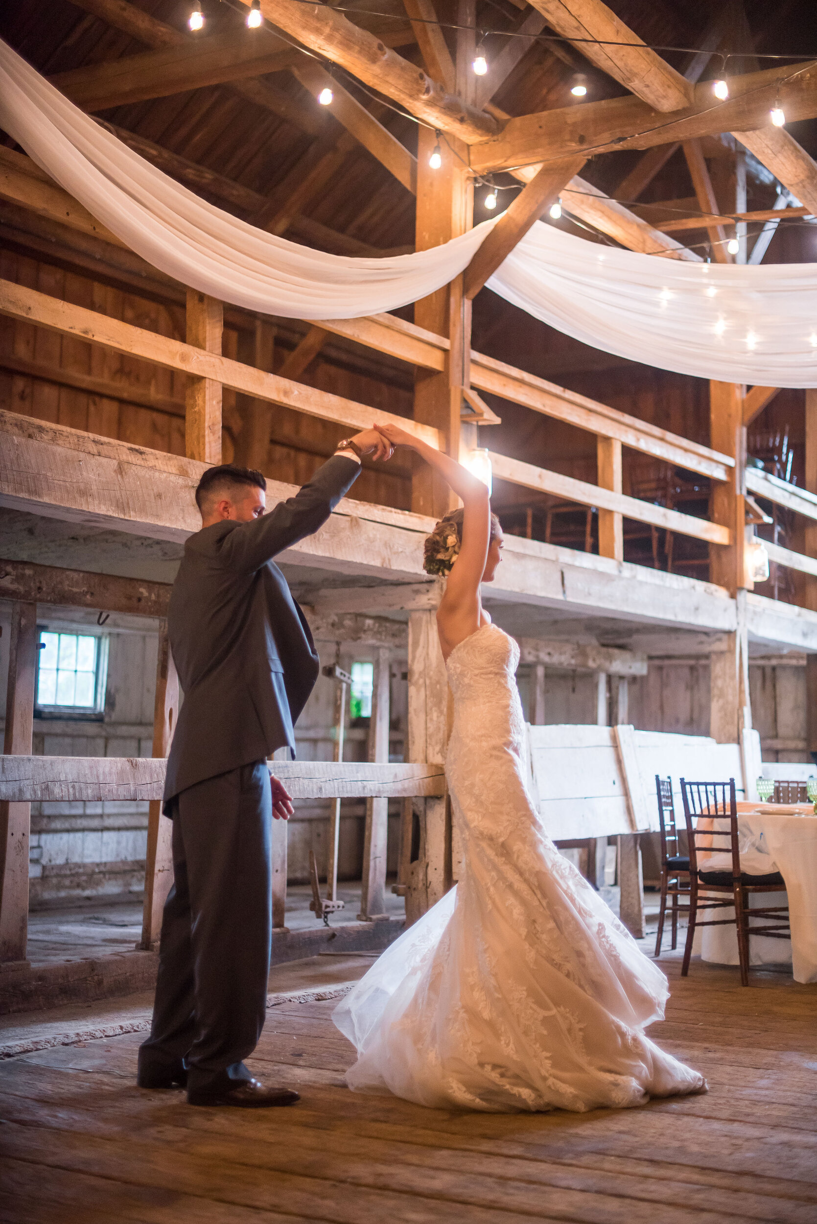 couple dancing